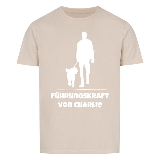 Führungskraft mit Namen -- T-Shirt mit Namen - Unisex für Männer und Frauen