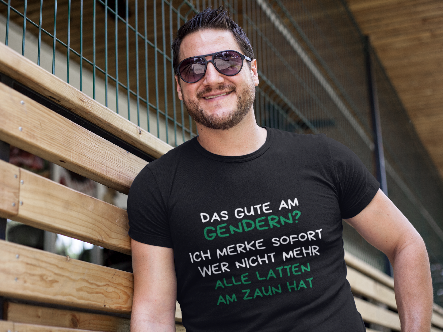 Das Gute am Gendern? Ich merke sofort wer nicht mehr alle Latten am Zaun hat - T-Shirt Unisex