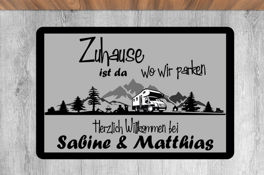 simple-mockup-of-a-doormat-outside-a-home-m19109