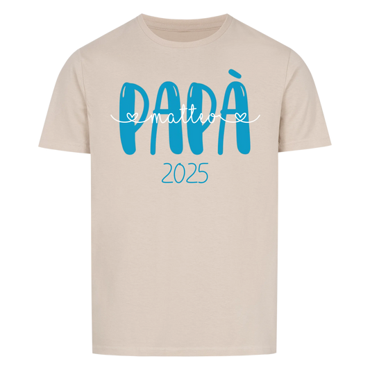 Papà mit Namen und Datum -- T-Shirt Unisex